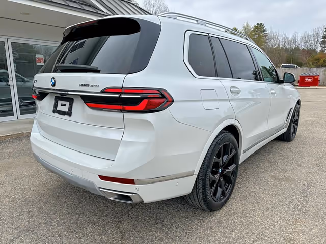 BMW X7 - фото 3