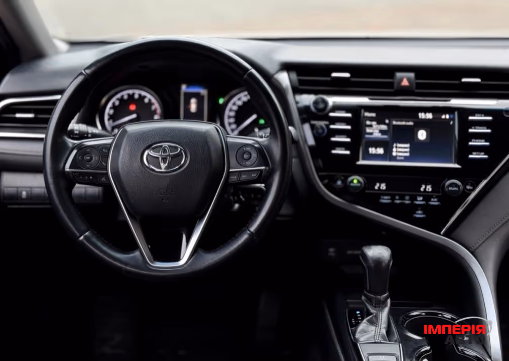 Toyota Camry - фото 7