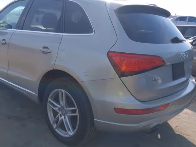 Audi Q5 - фото 3