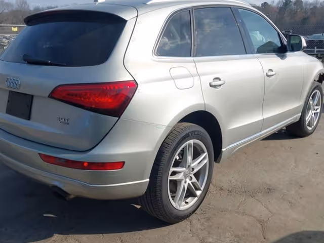 Audi Q5 - фото 4
