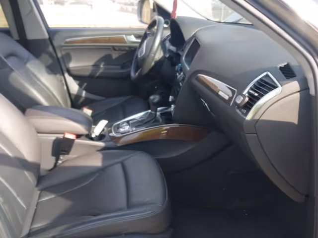 Audi Q5 - фото 5