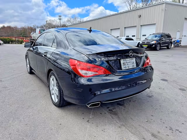 Mercedes-Benz CLA - фото 4