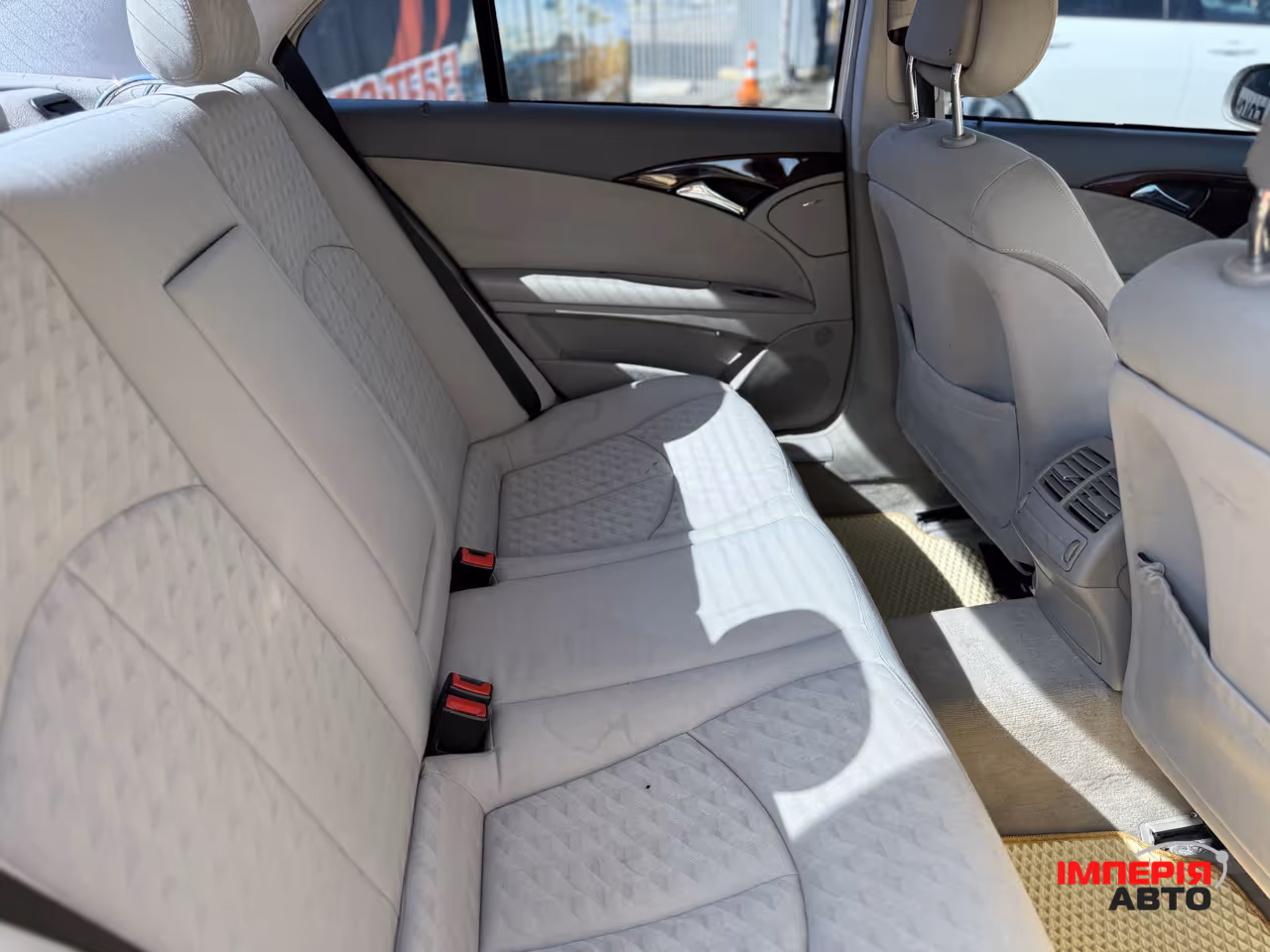 Mercedes-Benz E-Класс - фото 9