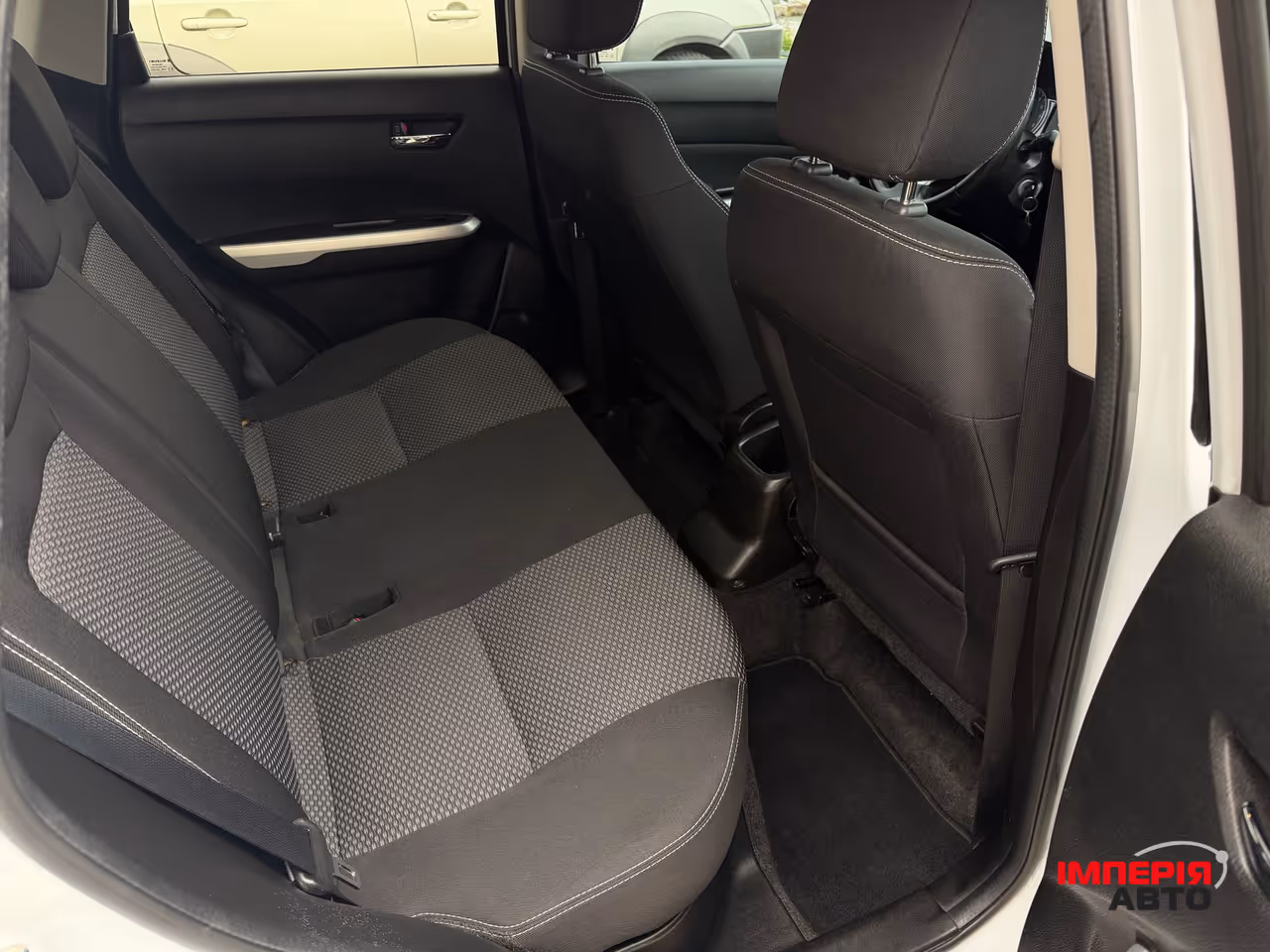 Suzuki Vitara - фото 12