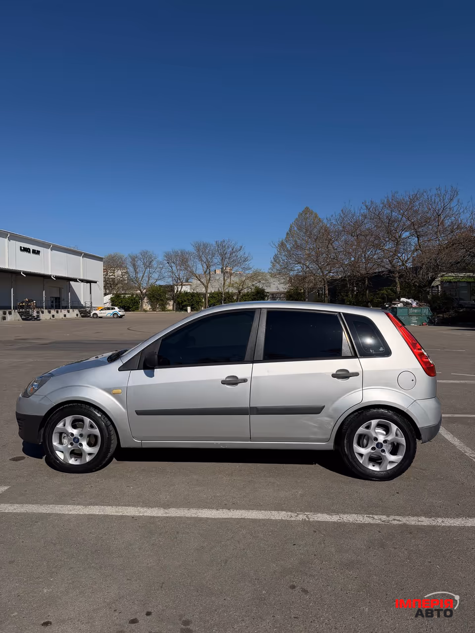 Ford Fiesta - фото 2