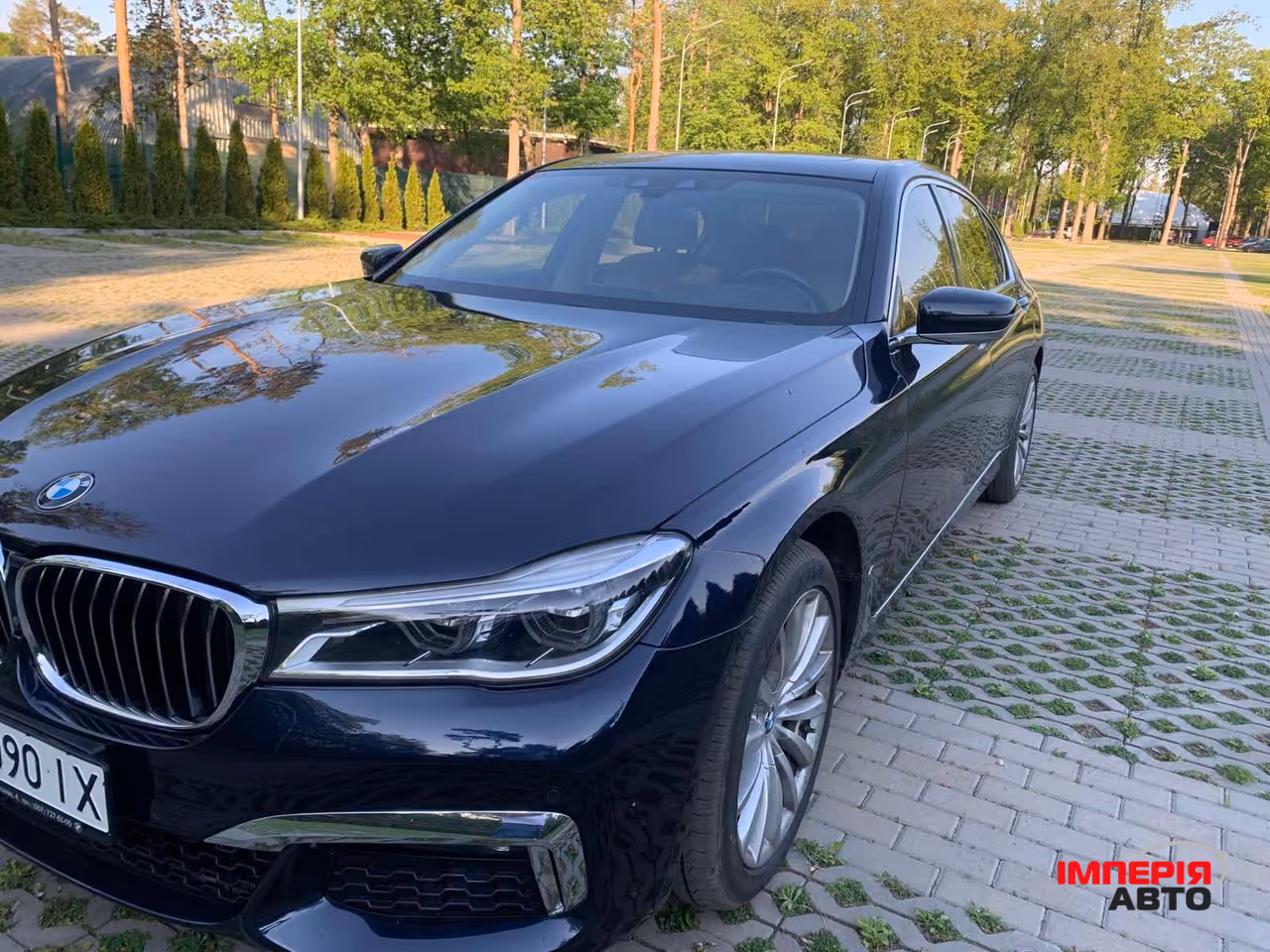 BMW 7 серії - фото 1