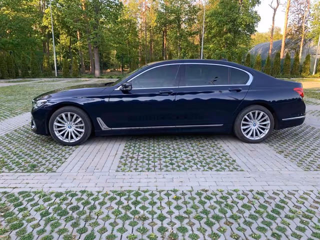 BMW 7 серії - фото 5