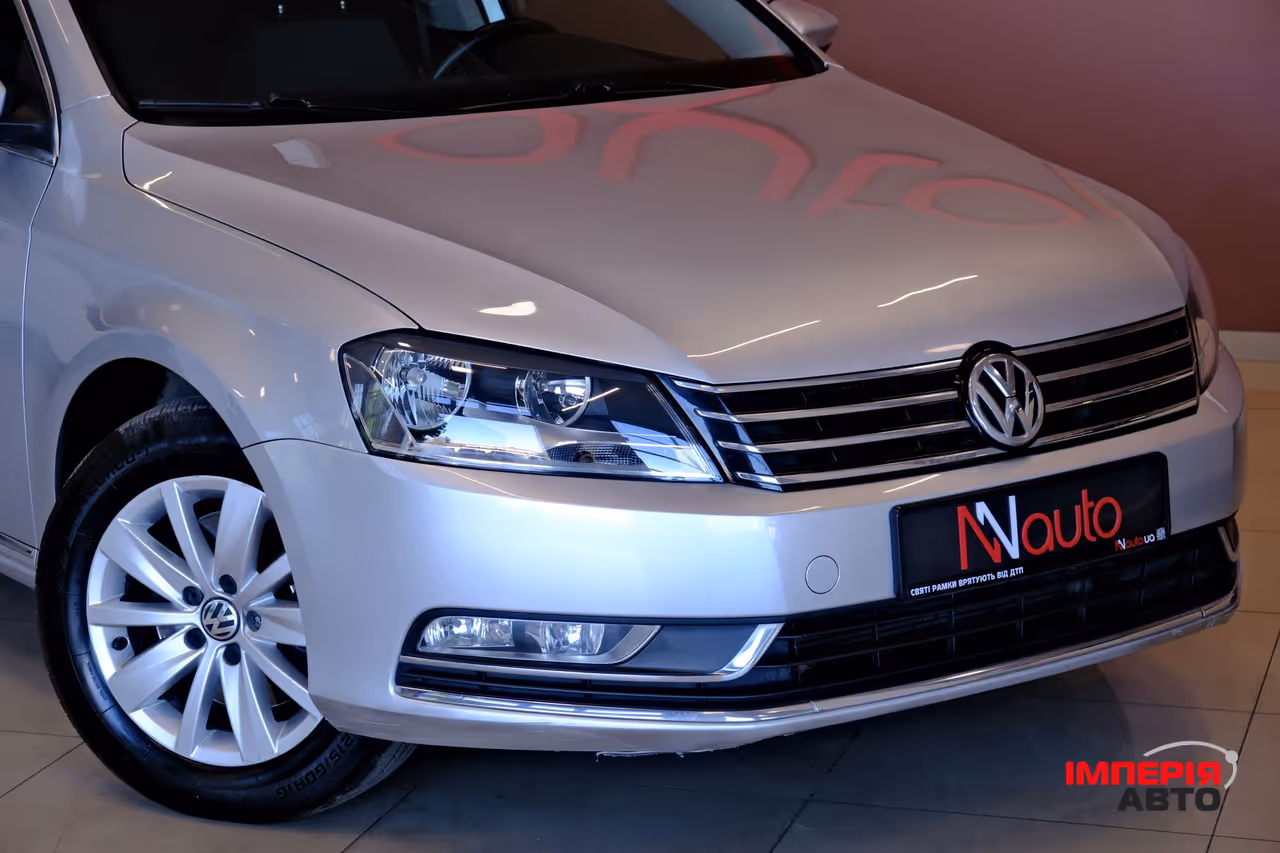 Volkswagen Passat - фото 3