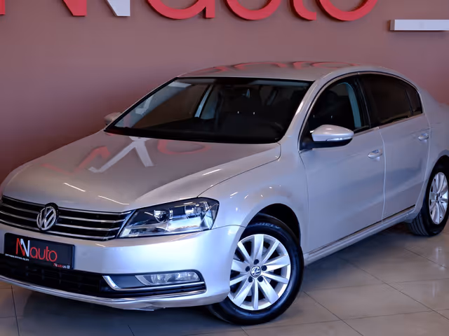 Volkswagen Passat - фото 2