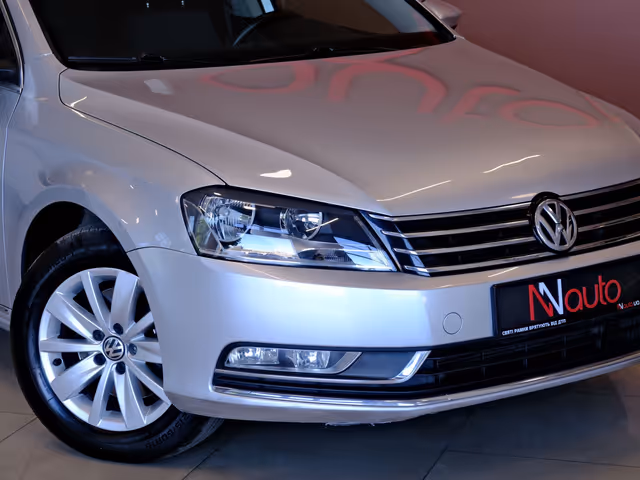 Volkswagen Passat - фото 3