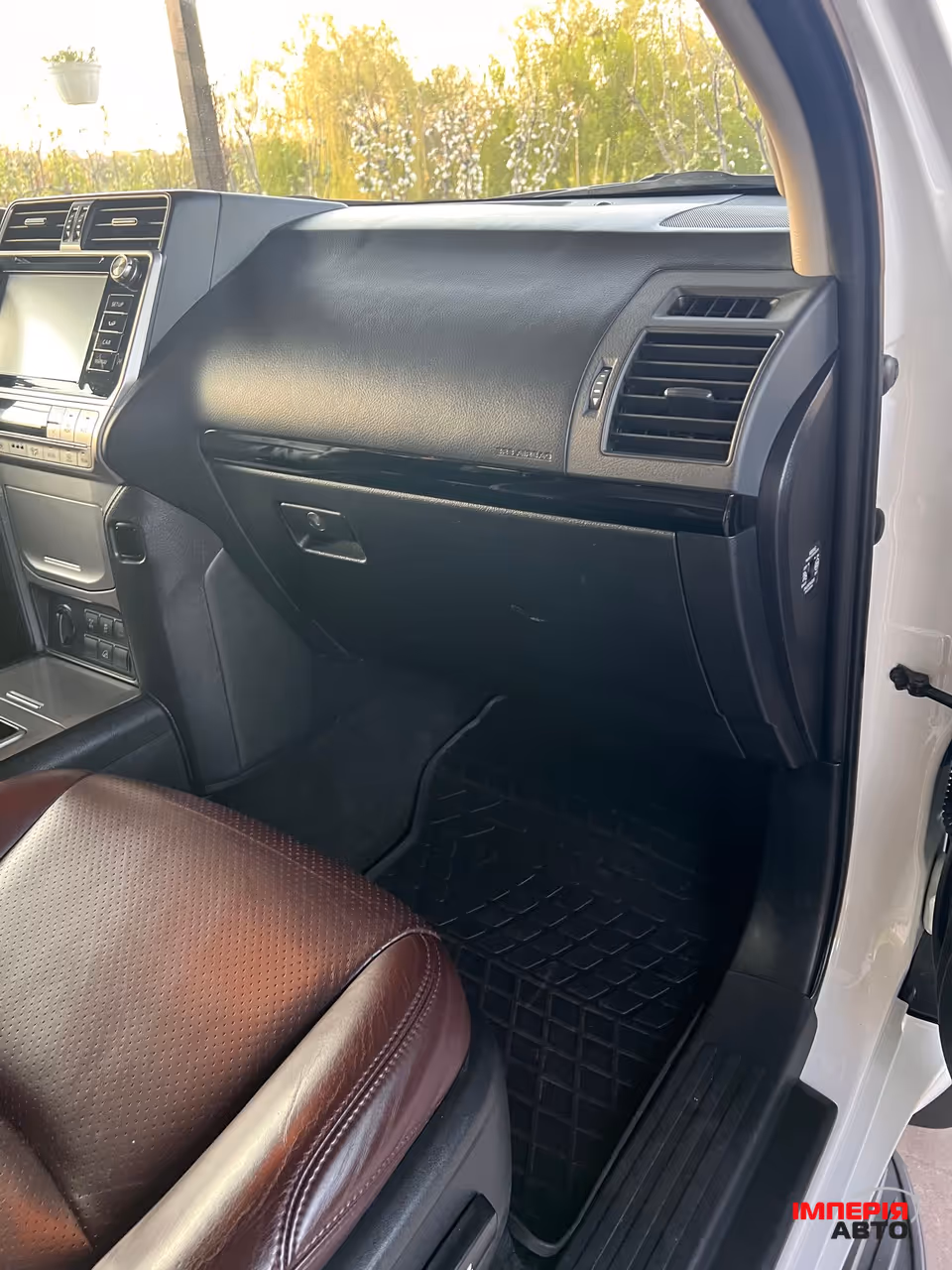 Toyota Land Cruiser Prado - фото 30