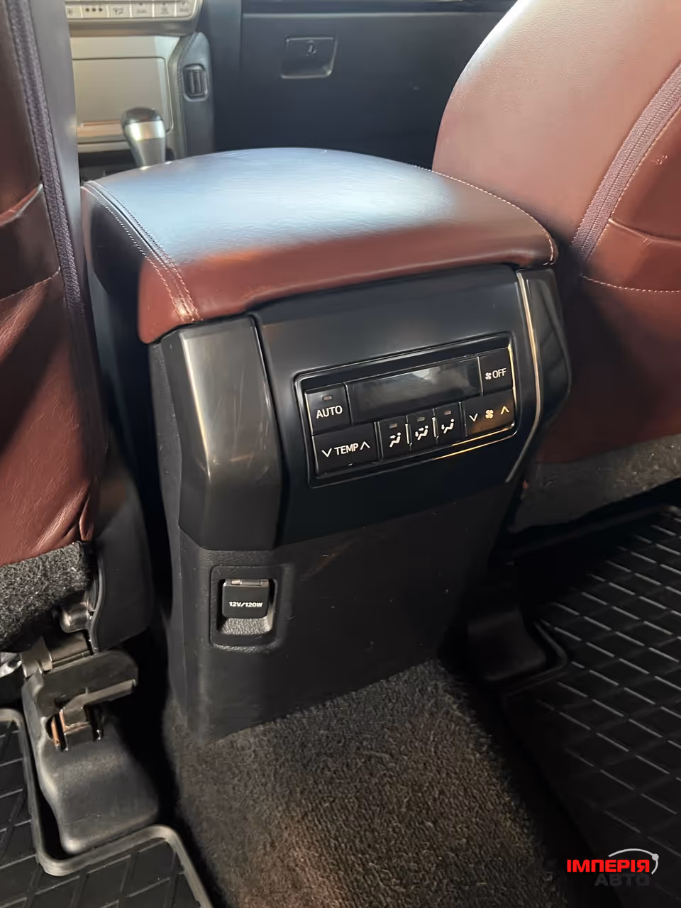 Toyota Land Cruiser Prado - фото 24