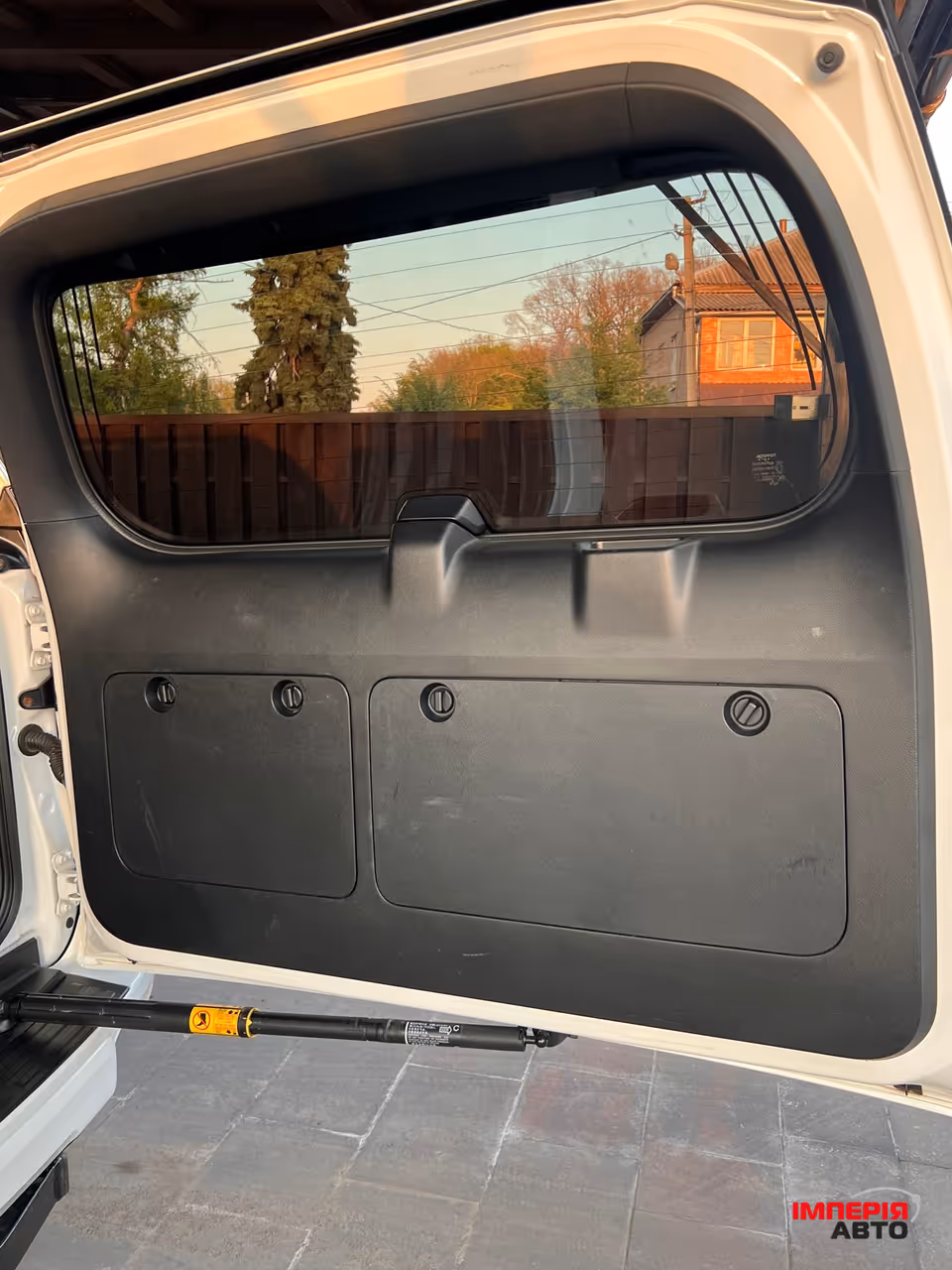 Toyota Land Cruiser Prado - фото 22