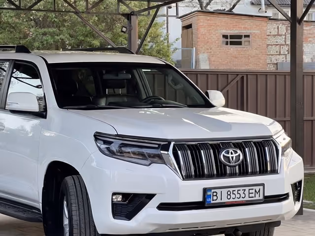 Toyota Land Cruiser Prado - фото 1