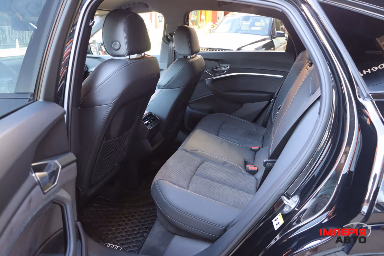 Audi e-tron Sportback - фото 6