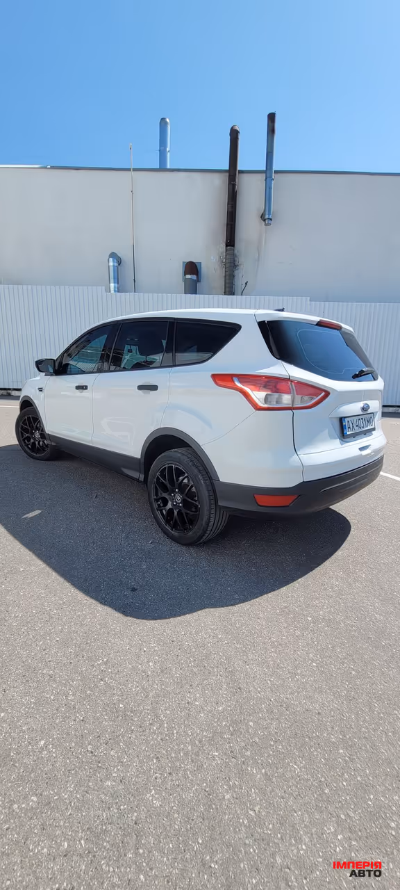 Ford Escape - фото 9