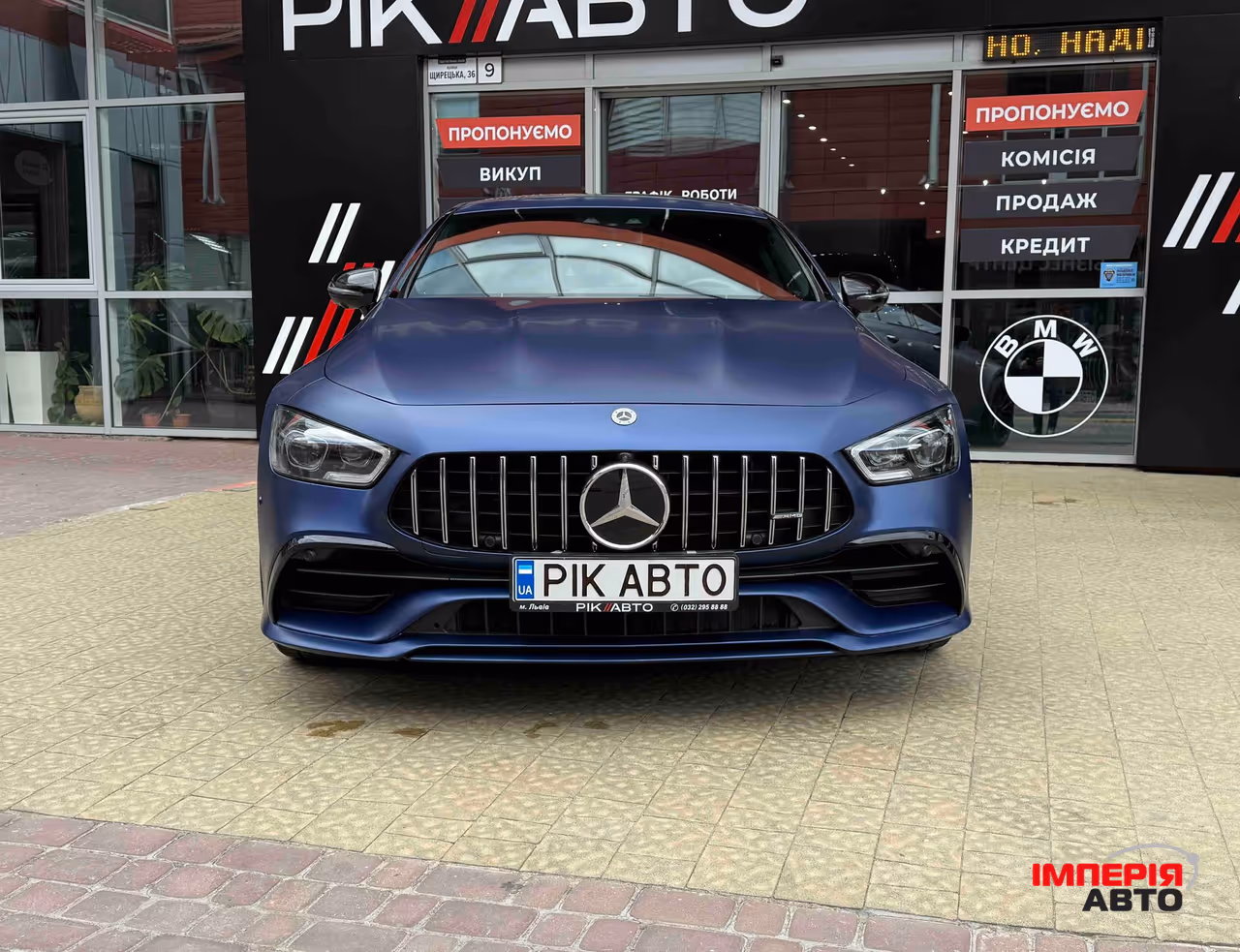 Mercedes-Benz AMG GT - фото 3