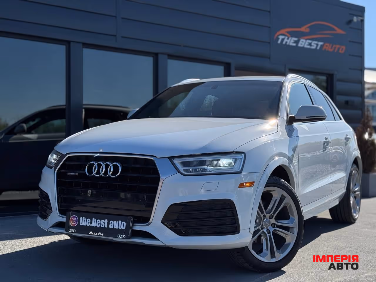 Audi Q3 - фото 3