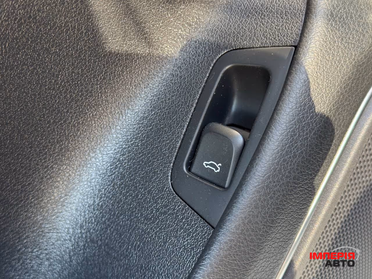 Audi Q3 - фото 28