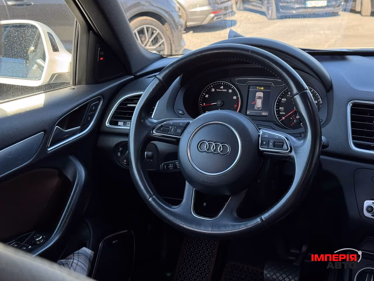 Audi Q3 - фото 60