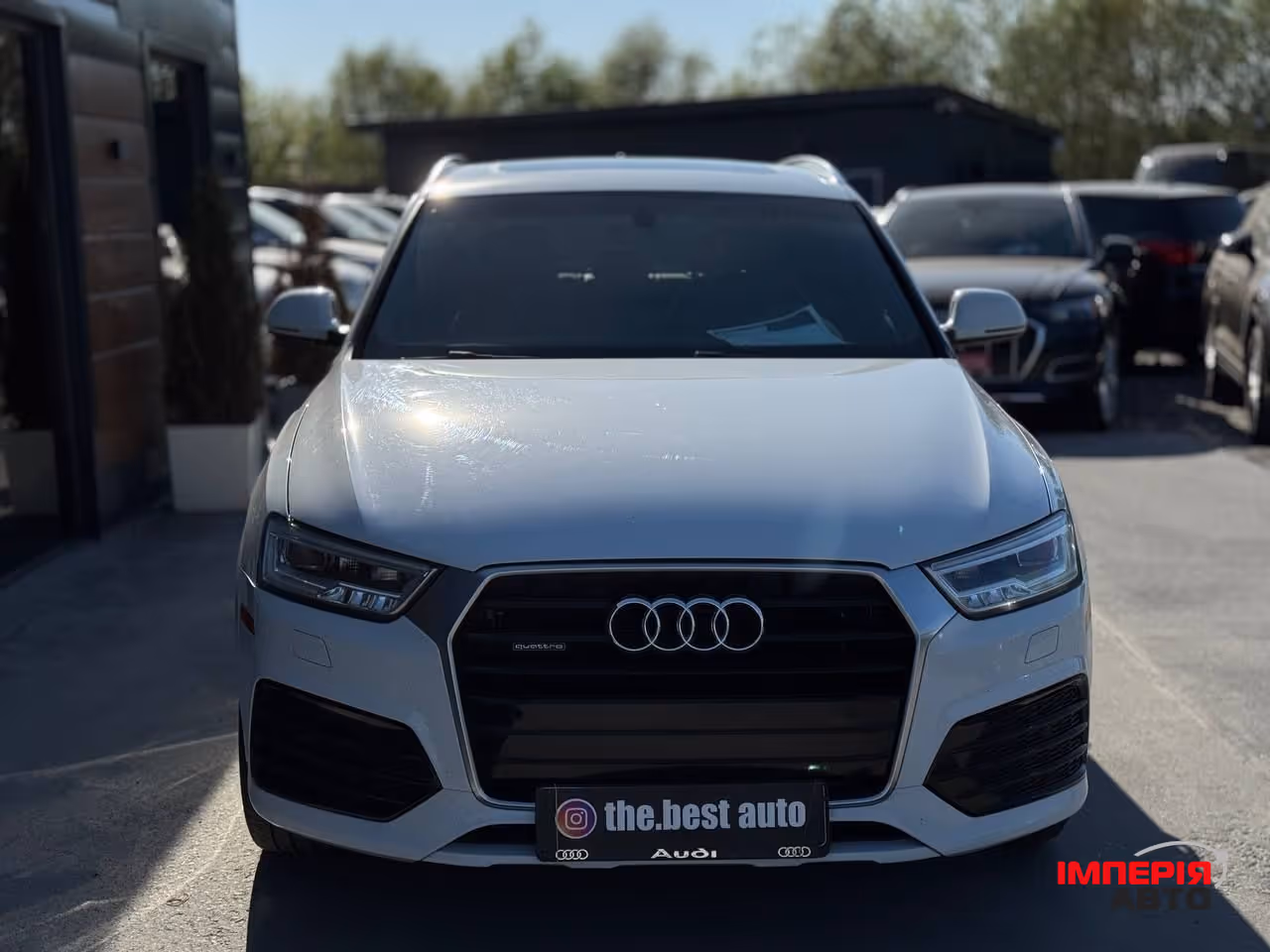 Audi Q3 - фото 13