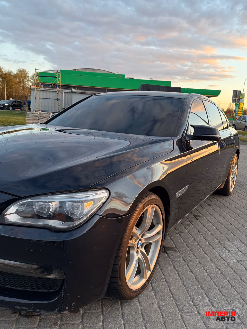 BMW 7 серії - фото 16