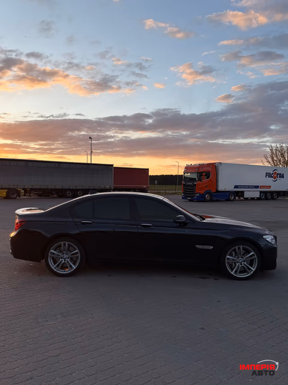 BMW 7 серії - фото 12