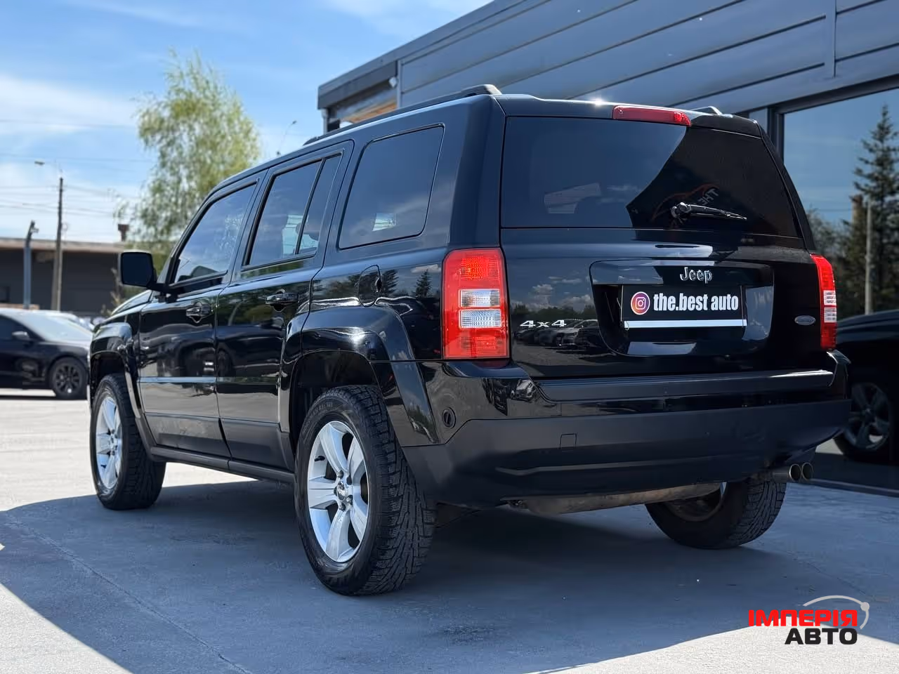 Jeep Patriot - фото 16
