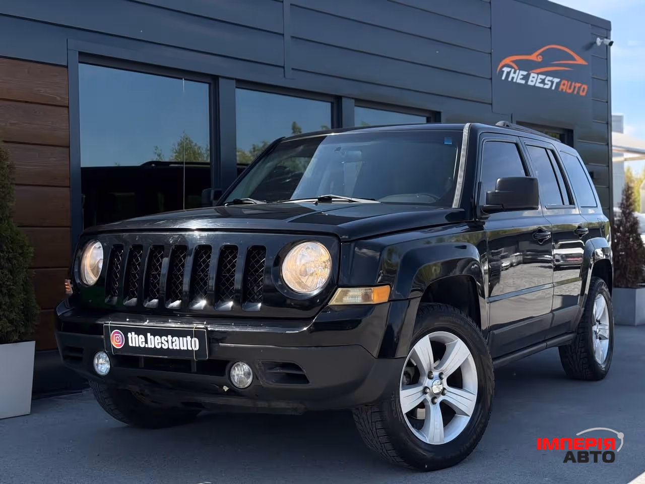 Jeep Patriot - фото 2