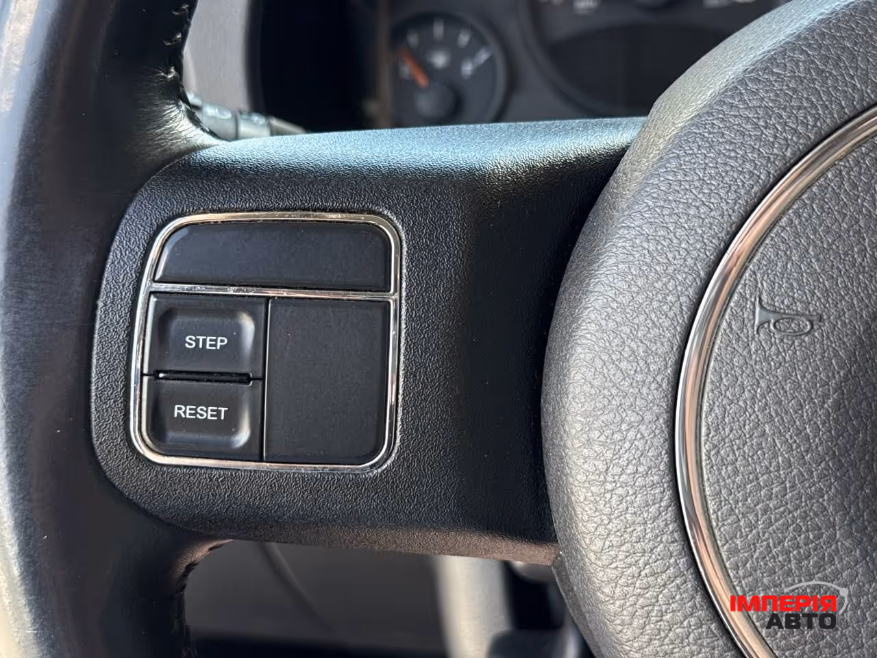 Jeep Patriot - фото 39