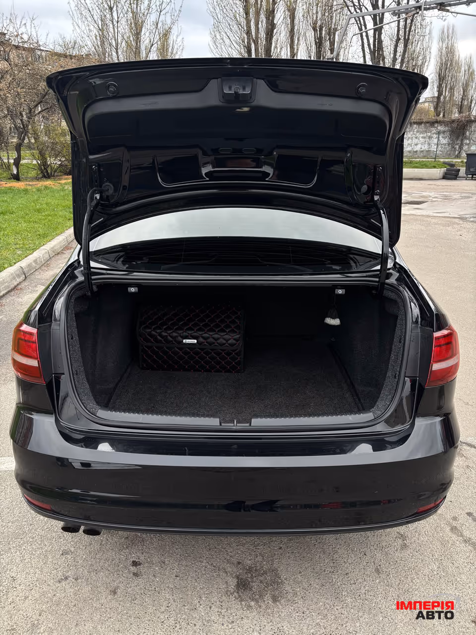 Volkswagen Jetta - фото 23