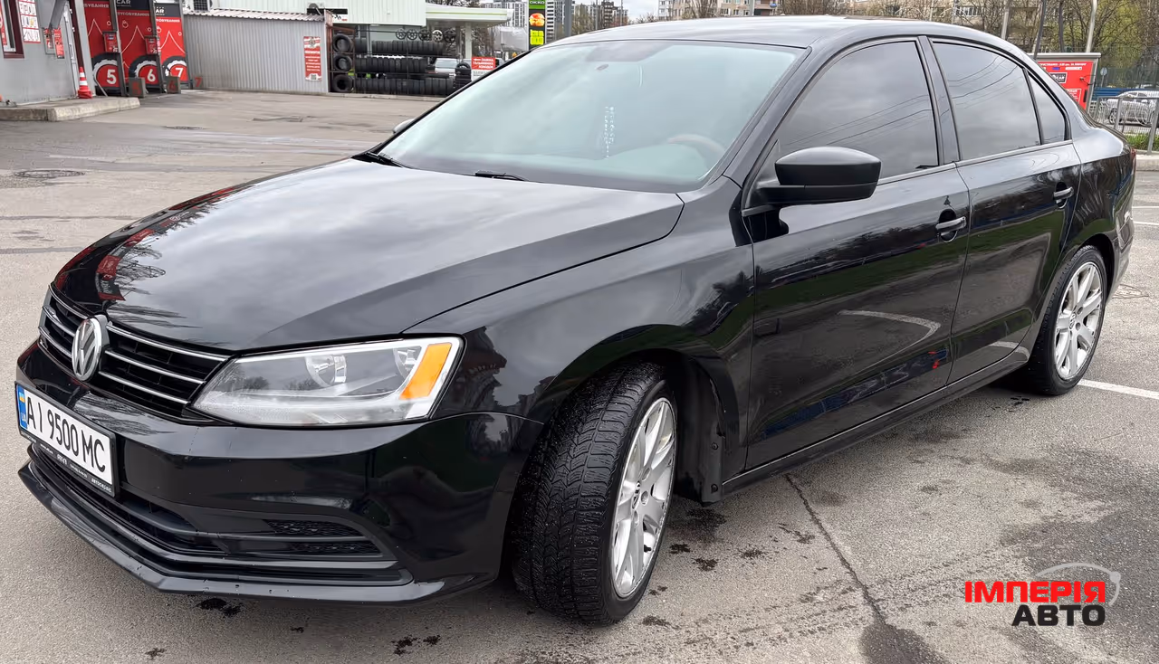 Volkswagen Jetta - фото 3