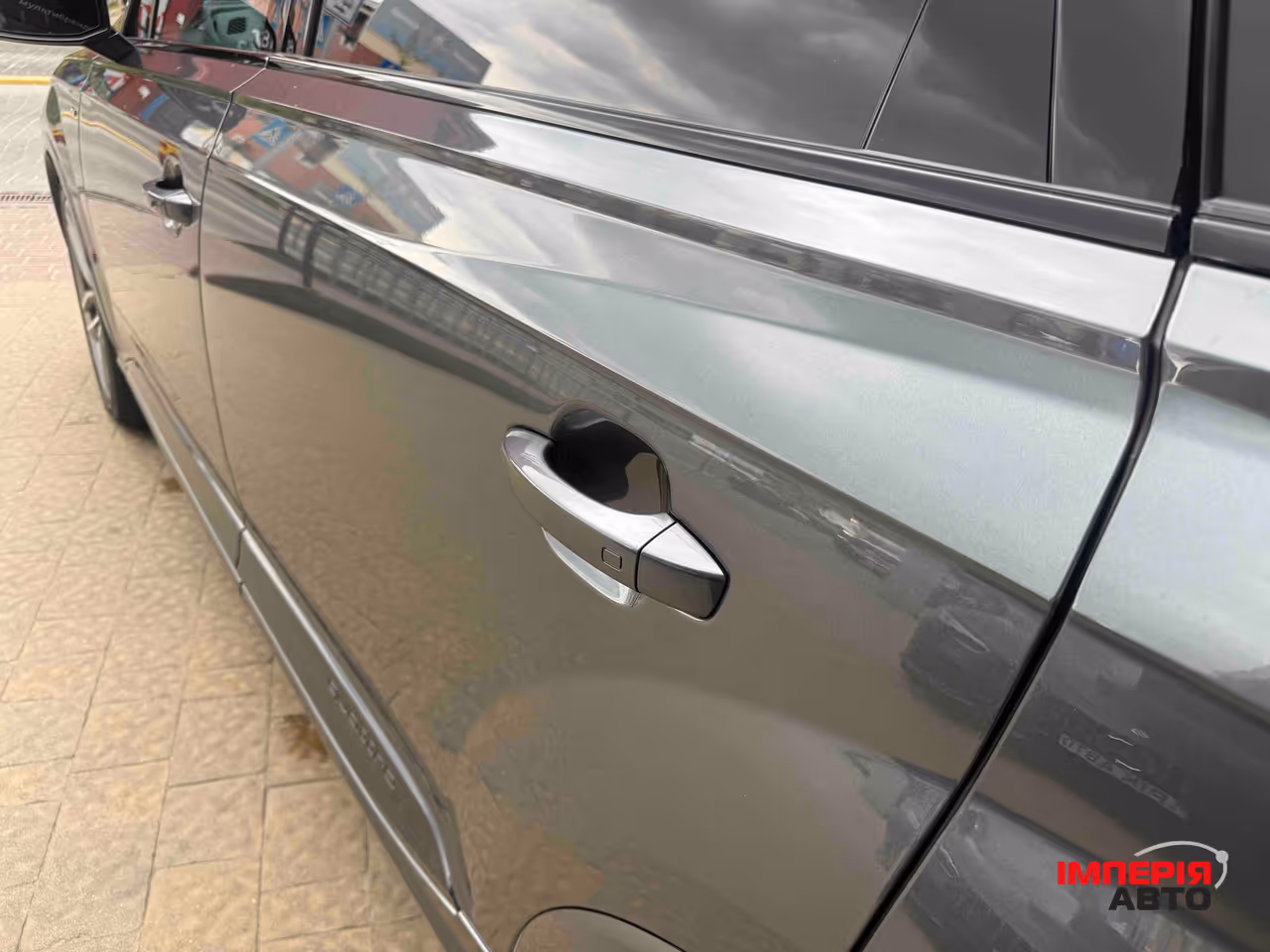 Audi Q7 - фото 34