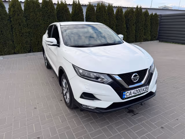 Nissan Qashqai - фото 4