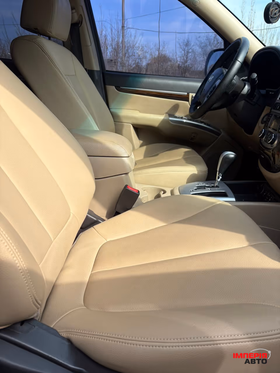 Hyundai Santa Fe - фото 8