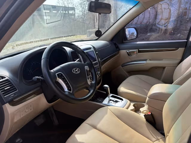 Hyundai Santa Fe - фото 3