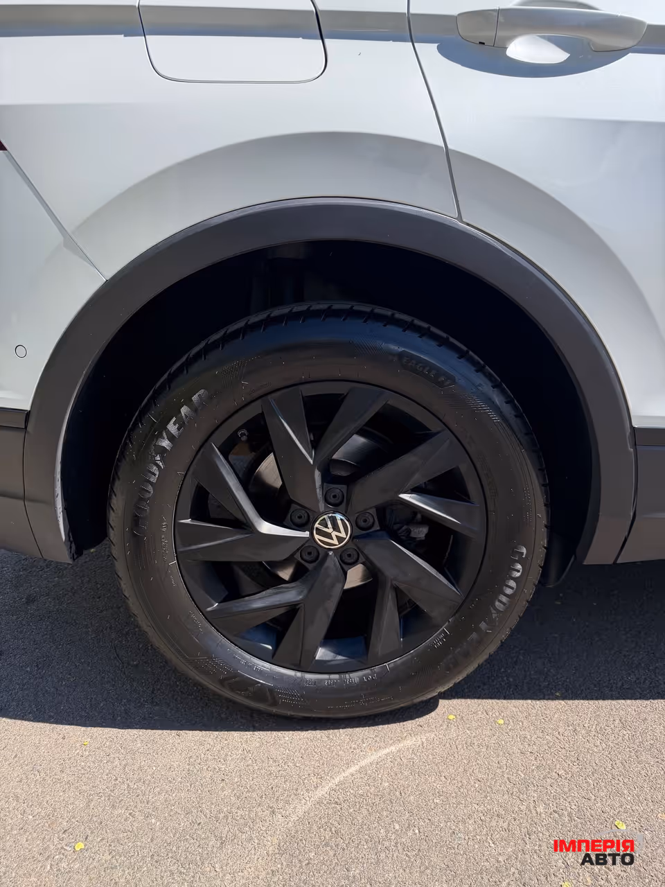 Volkswagen Tiguan - фото 34