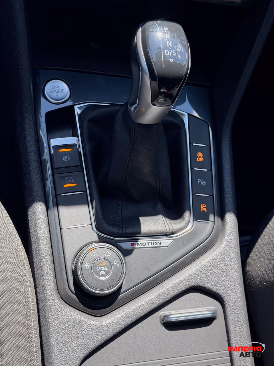 Volkswagen Tiguan - фото 22