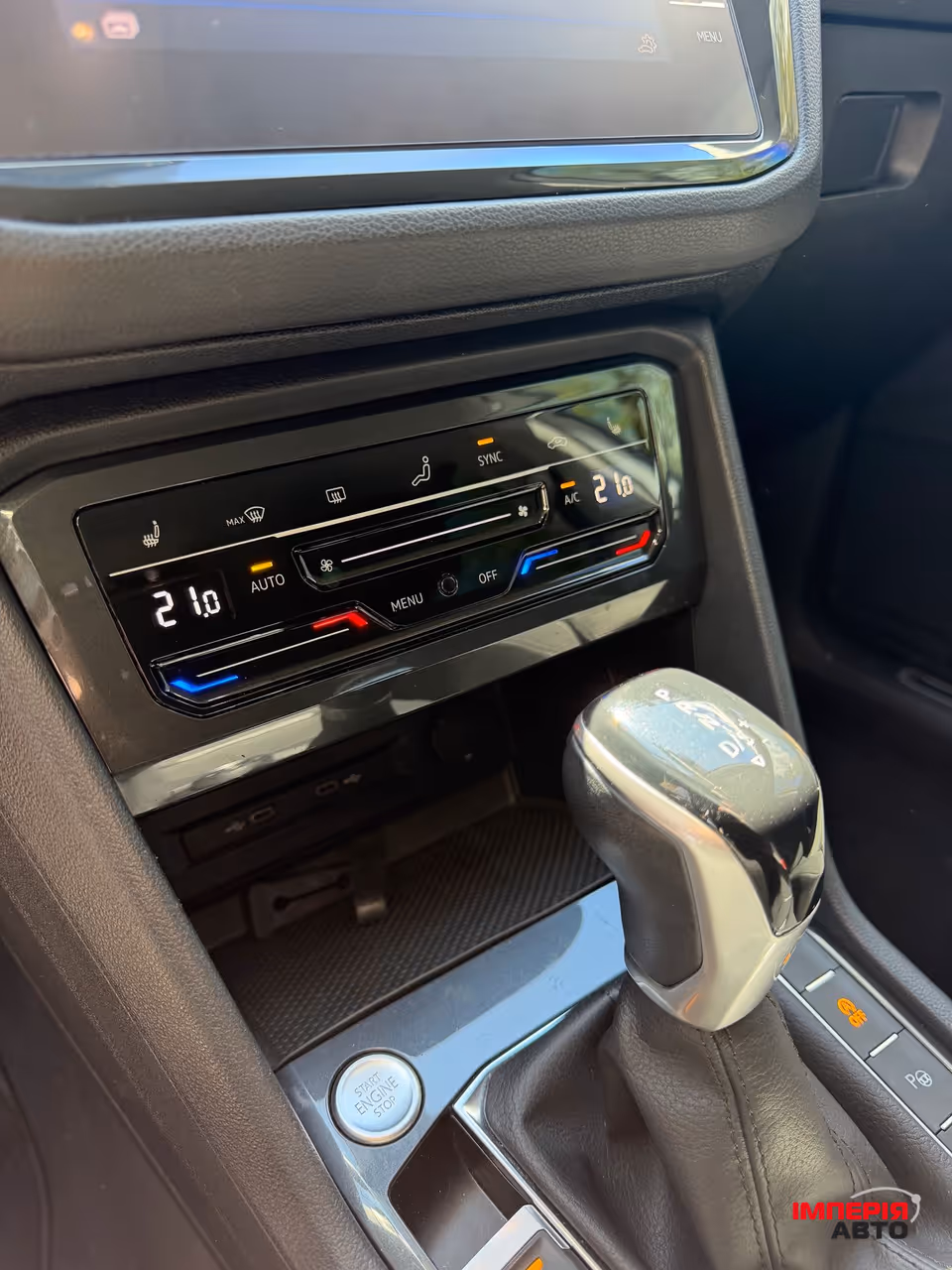 Volkswagen Tiguan - фото 26