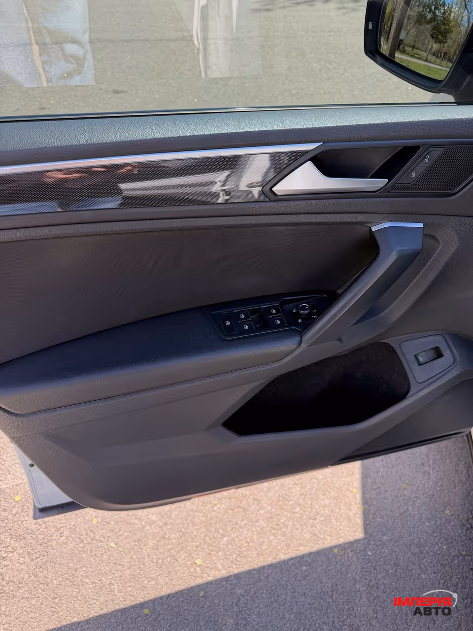 Volkswagen Tiguan - фото 15