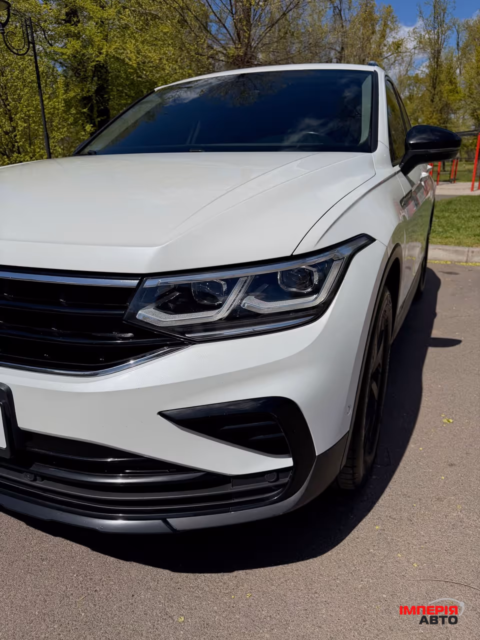 Volkswagen Tiguan - фото 12