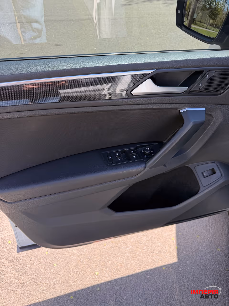 Volkswagen Tiguan - фото 16