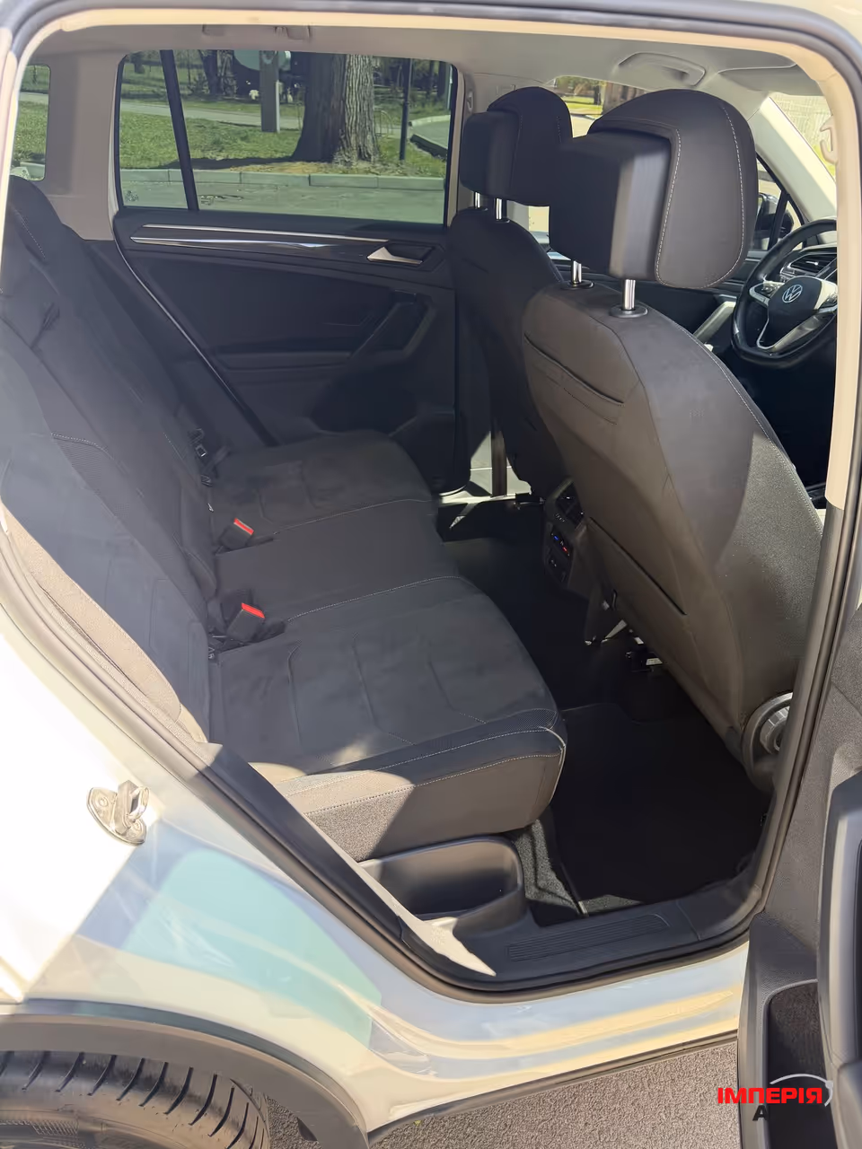 Volkswagen Tiguan - фото 29