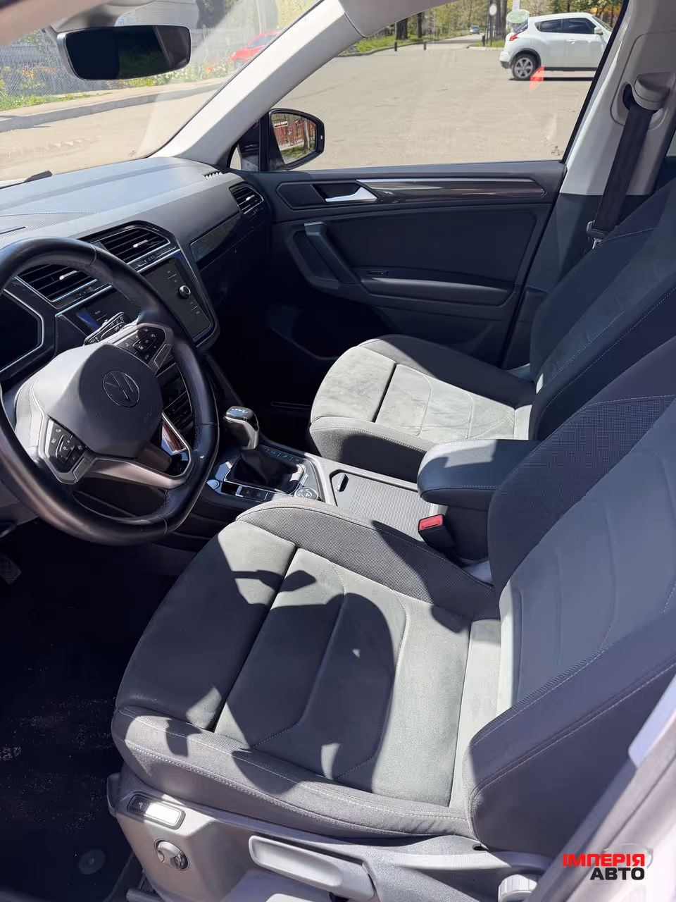 Volkswagen Tiguan - фото 18
