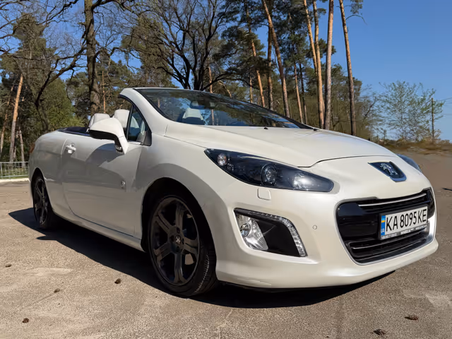 Peugeot 308 - фото 1