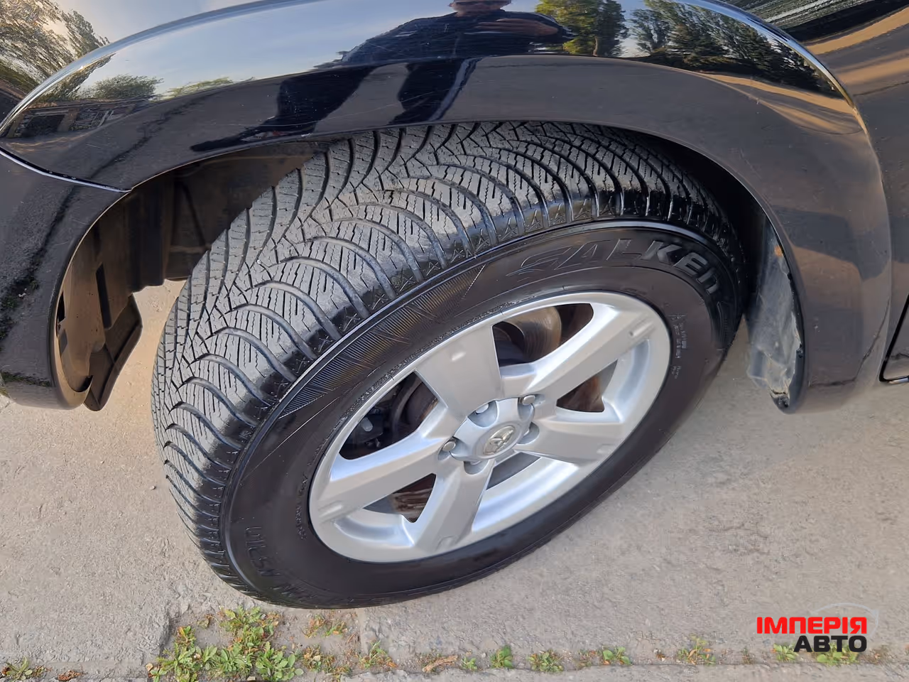 Toyota RAV4 - фото 10