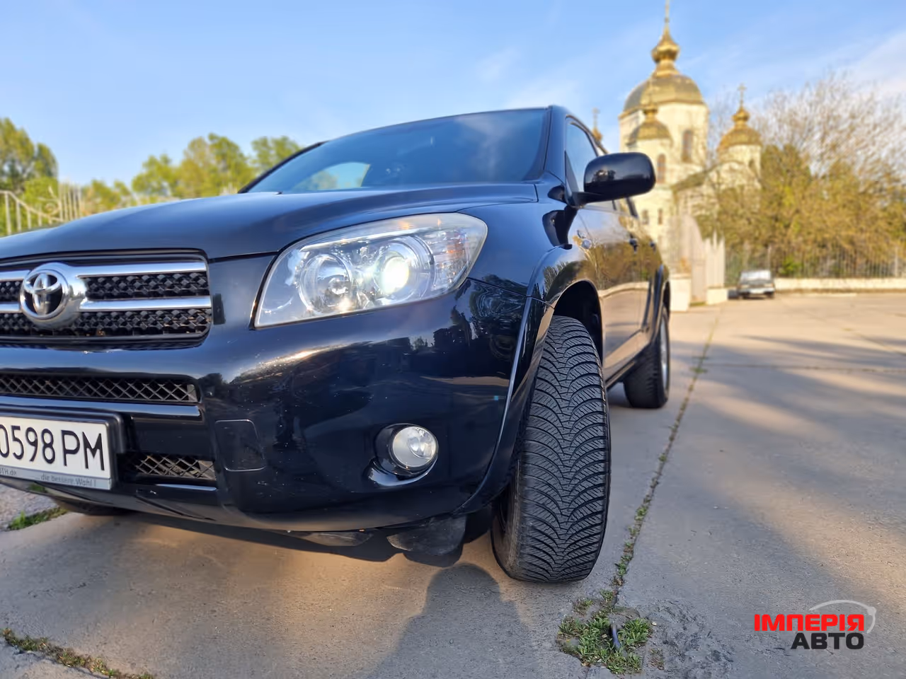 Toyota RAV4 - фото 9