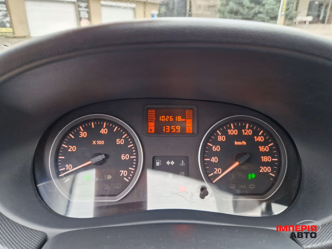 Renault Sandero - фото 15
