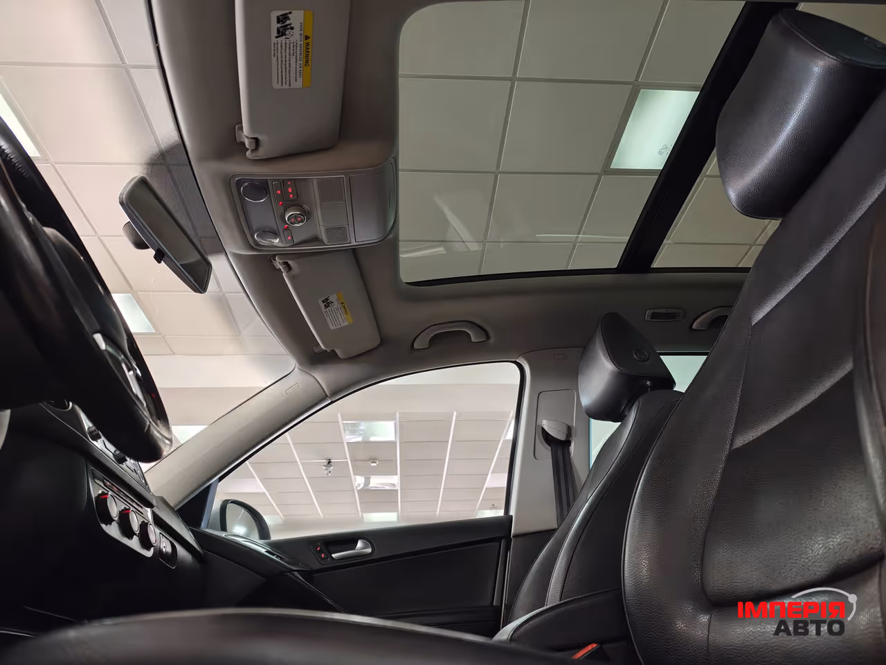 Volkswagen Tiguan - фото 9