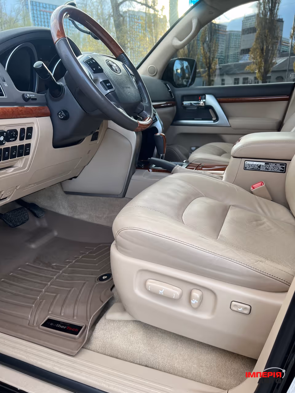 Toyota Land Cruiser - фото 16